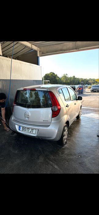 Opel Agila — fotografia 3