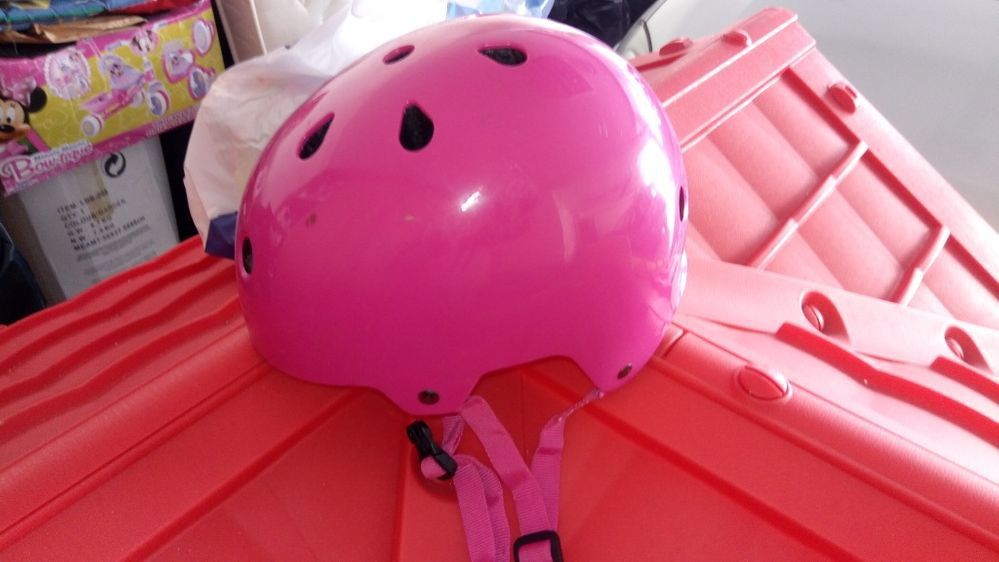 Conjunto proteções e capacete Decathlon completo