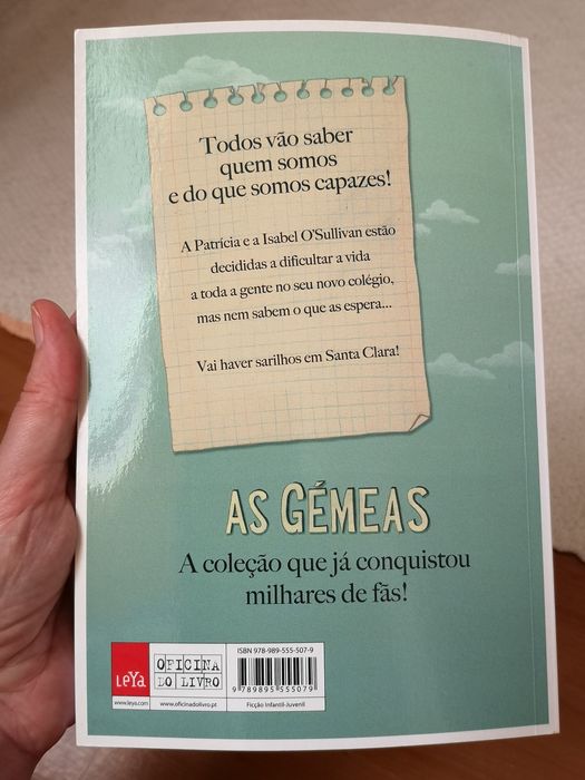 Portes Incluídos Livro "As Gémeas - Livro 1: No Colégio de Santa Clara