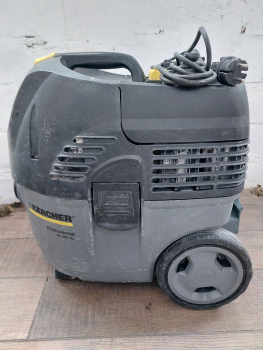 Пылесос строительный Karcher NT 25/1 Ap
