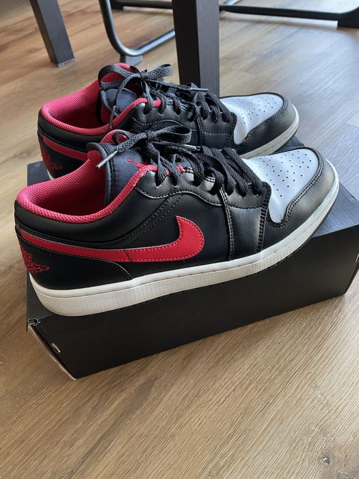 Ténis Nike Air Jordan 1 Low 42,5 c/ caixa
