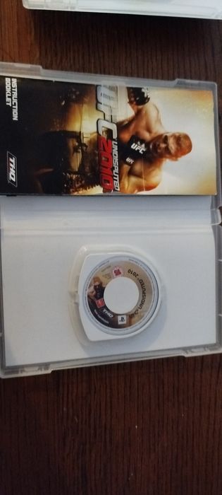 13 gier i 1 film na psp