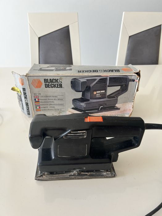 Lixadeira Black & Decker BD 170