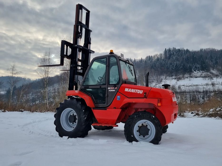 Manitou M30-4 T Wózek Widłowy 4X4 TERENOWY JAK NOWY! 2013r z Norwegii. Silnik PERKINS TURBO 100KM! DEKRA do 2026roku! 3 tony Udzwig! Posuw wideł Hydrauliczny! Jazda REWERS+4 biegi. Ani deka luzów czy wycieków! Zadbana Maszyna!  Opony GOOD YEAR. Skórzany F