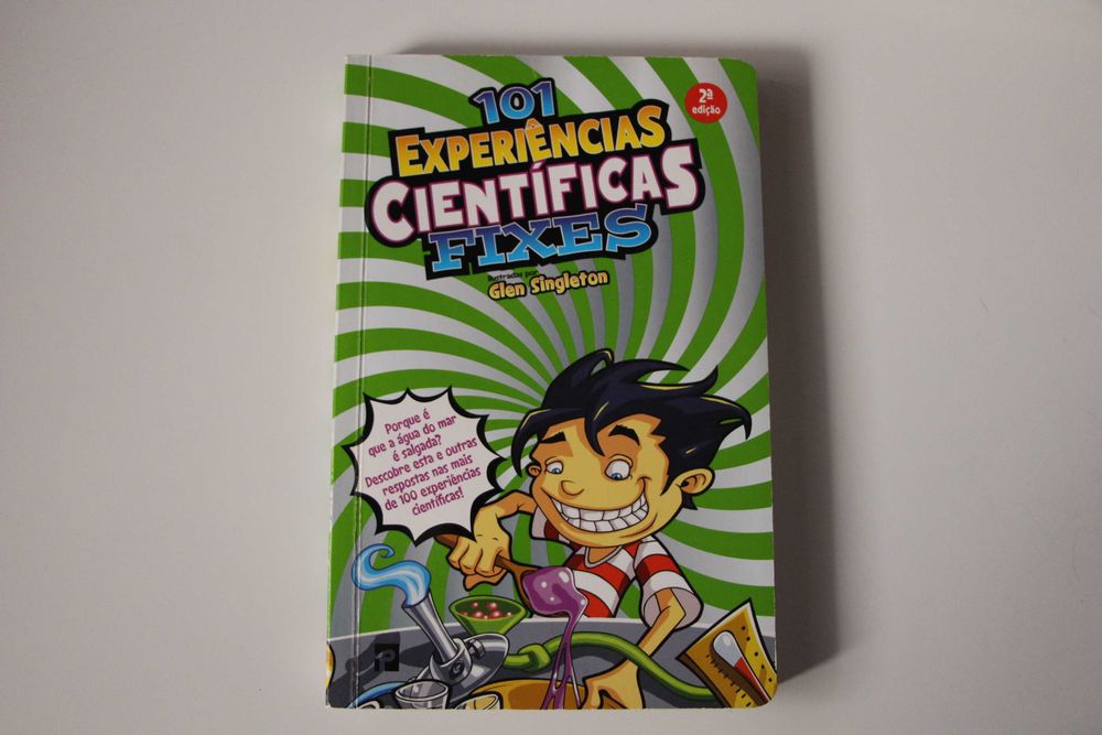 8 Livros juvenis. Em muito bom estado.