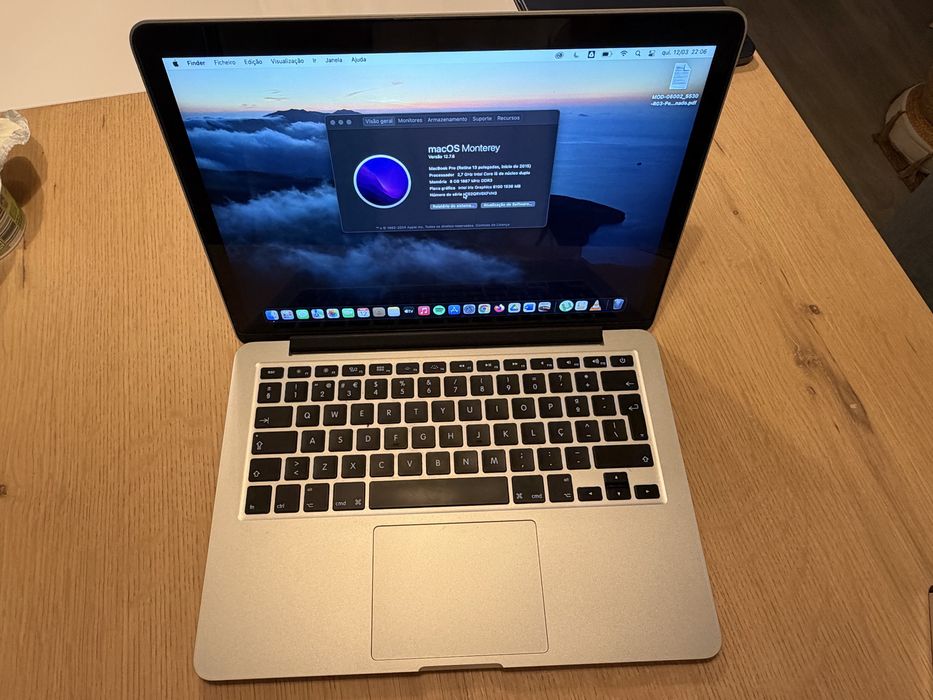 Apple Macbook Pro 13 (2015)