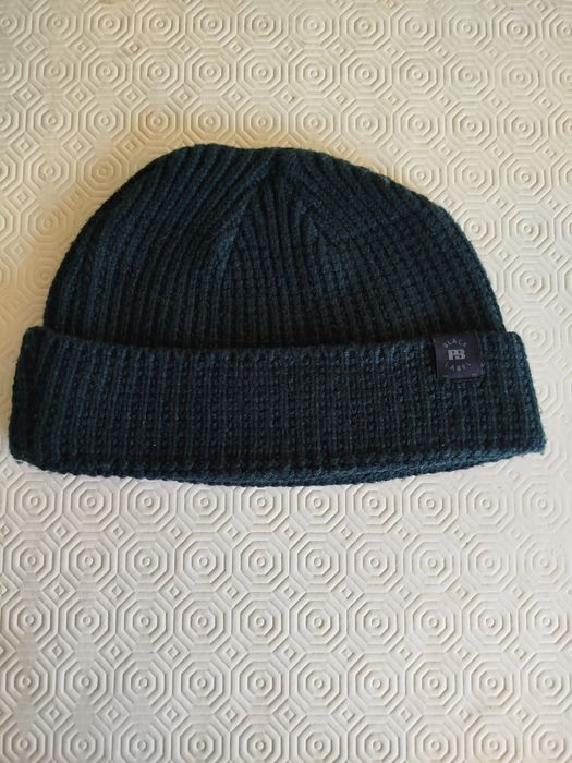Gorro de cor verde escura