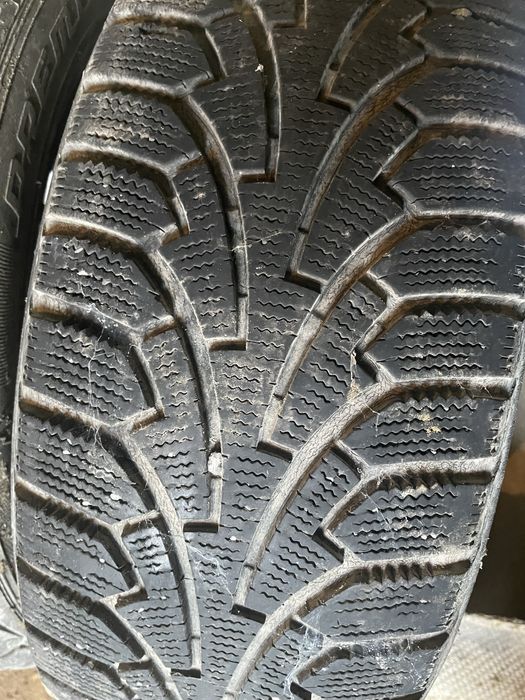 Зимова резина і літня r 16 . хороший стан б/у
