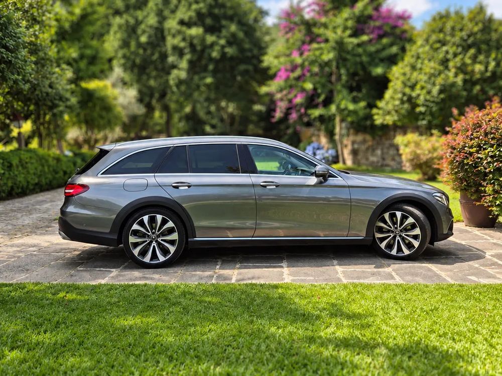 Mercedes-Benz E 220 d 4Matic 9G-TRONIC AMG Line