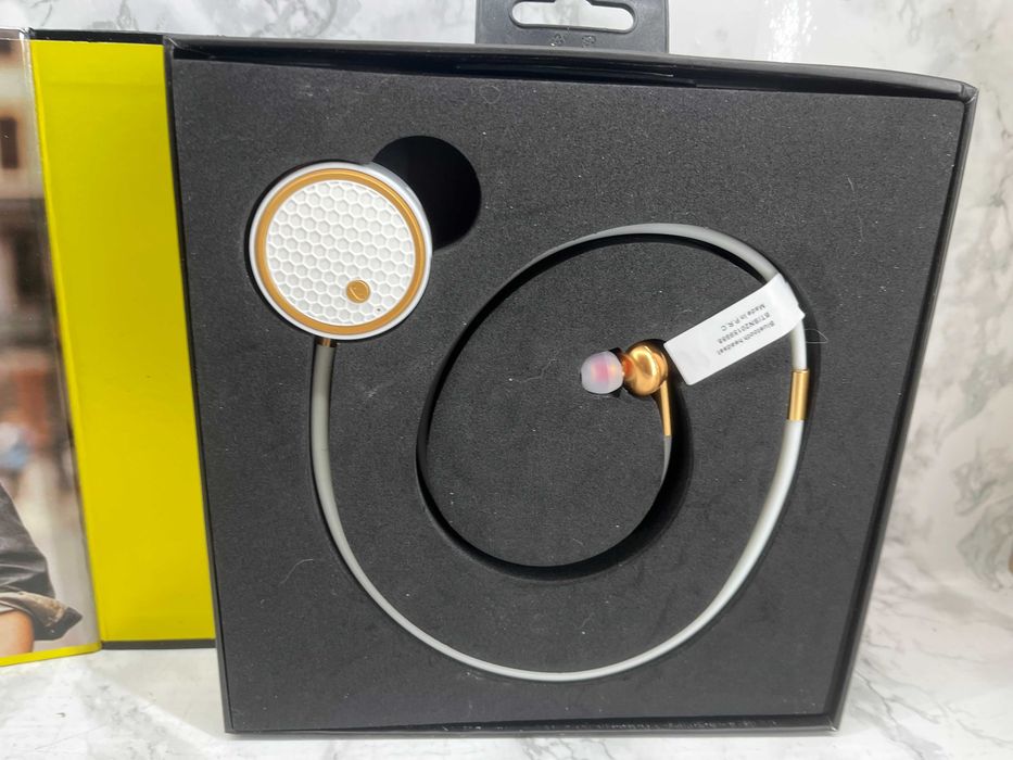 Bezprzewodowy zestaw słuchawkowy Bluetooth 4.0 Fineblue FL