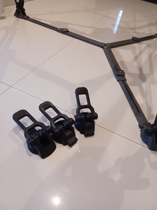 Tripé Libec RT30b com cabeça fluida Libec RH25R e distribuidor de piso