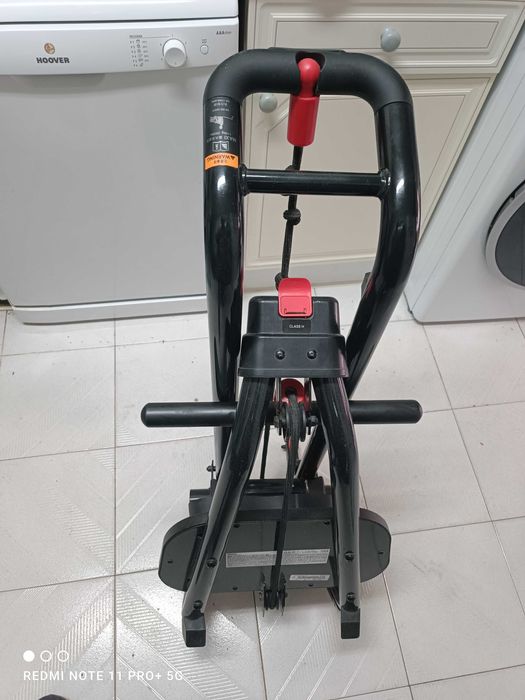 aparelhos de ginastica, musculação e fitness