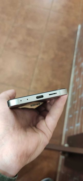 Samsung F741B Galaxy Flip 6 12/256GB ,Silver EU !!!ВЖИВАНИЙ!!!