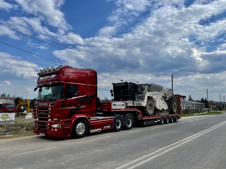 Transport niskopodwoziowy - maszyny ciężkie, budowlane, konstrukcje.
