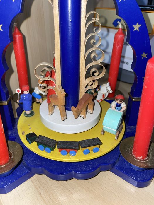 Piramida Glassera zabawka z DDR