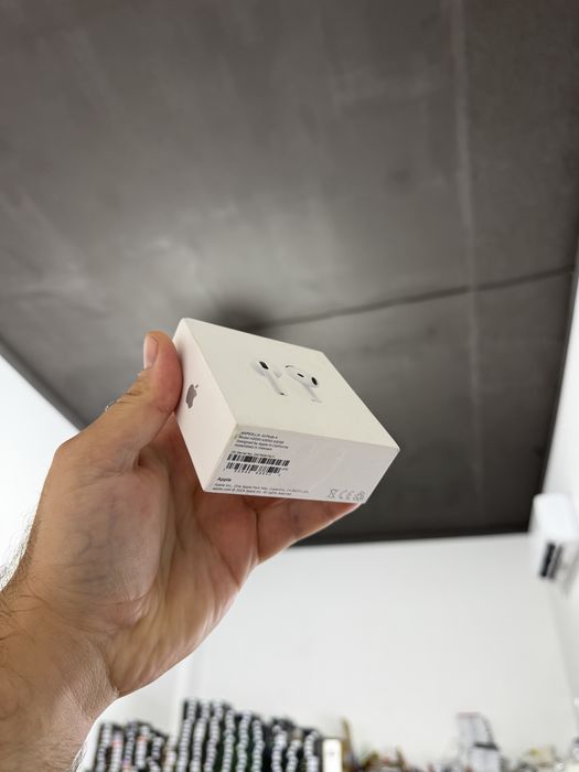 Apple Airpods 4 нові ,запаковані