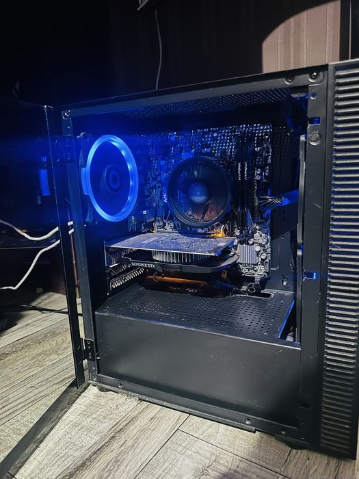 Ігровий компʼютер у хорошому стані