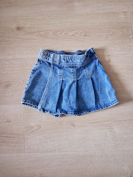 Zestaw ubranek 140 cm