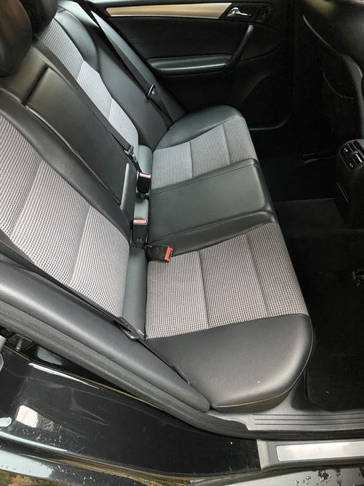Mercedes benz w203