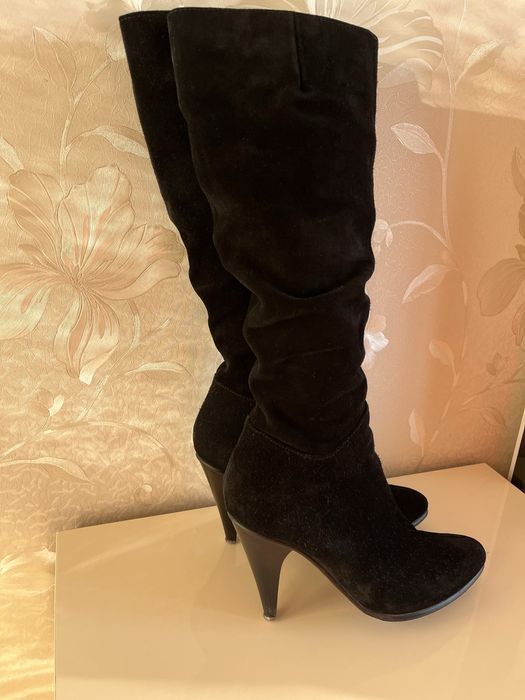 Чоботи зимові жіночі