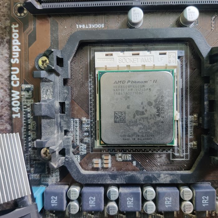 Материнська плата Asus M4A77TD + процесор AMD Phenom II+ оперативка