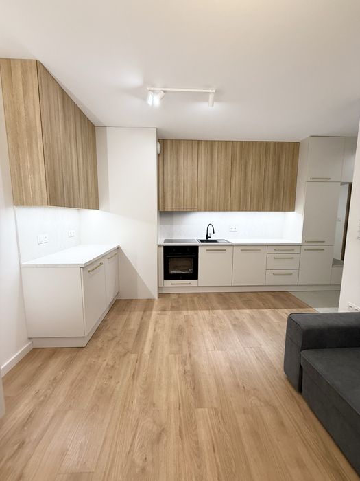 **Nowoczesne 3-pokojowe mieszkanie 50 m² z klimatyzacją | ul. Rynkowa**