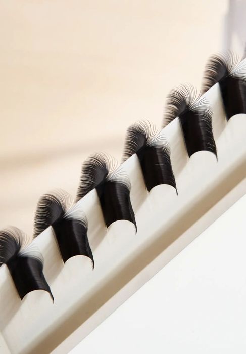 Апарат для нарощення вій