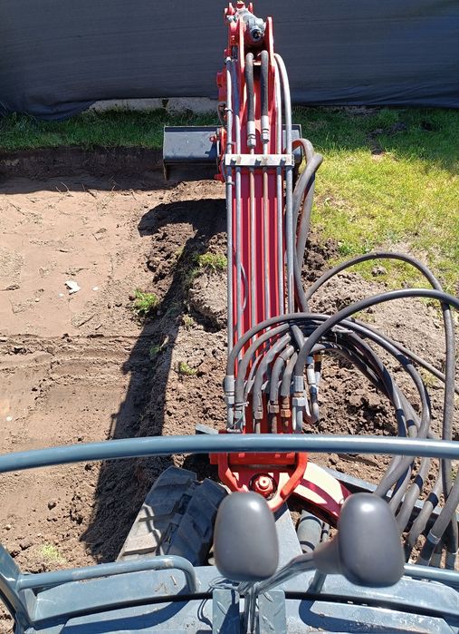 Usługi Minikoparką | Usługi Glebogryzarką l Prace Ziemne | Szybkie Terminy
