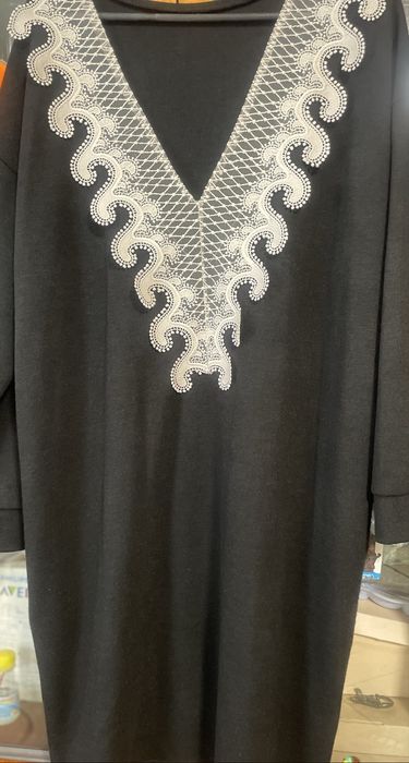 Стильна жіноча сукня