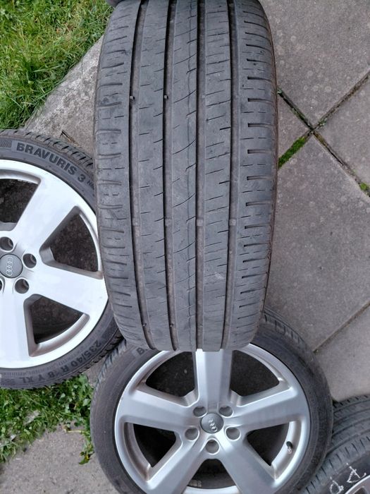 Alufelgi z oponami 18 cali/235/40, Audi a4