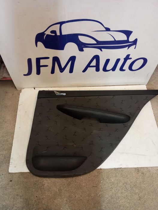 Par de Forras / Quartelas de Porta Traseiras Skoda Fabia I (6Y) - 6Y0867134