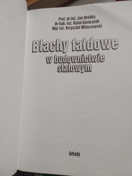 Blachy fałdowe w budownictwie stalowym