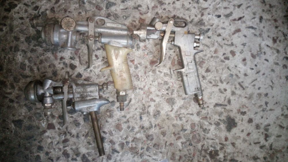 Краскопульт Пуливизаторы один белая ручка остался