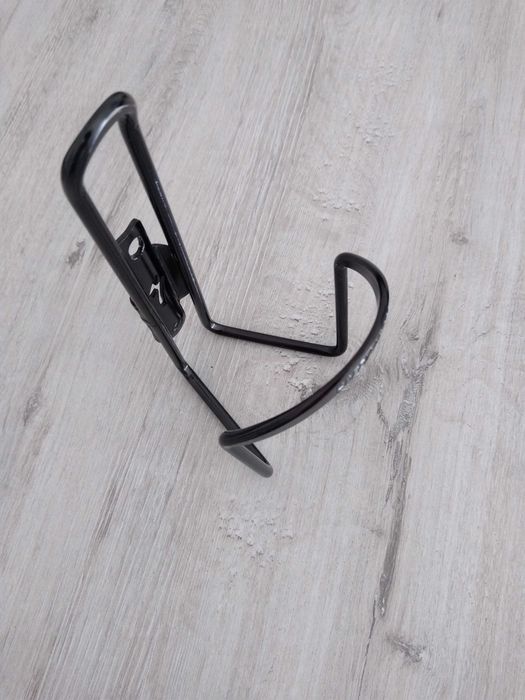 Aluminiowy koszyk na bidon rowerowy specialized