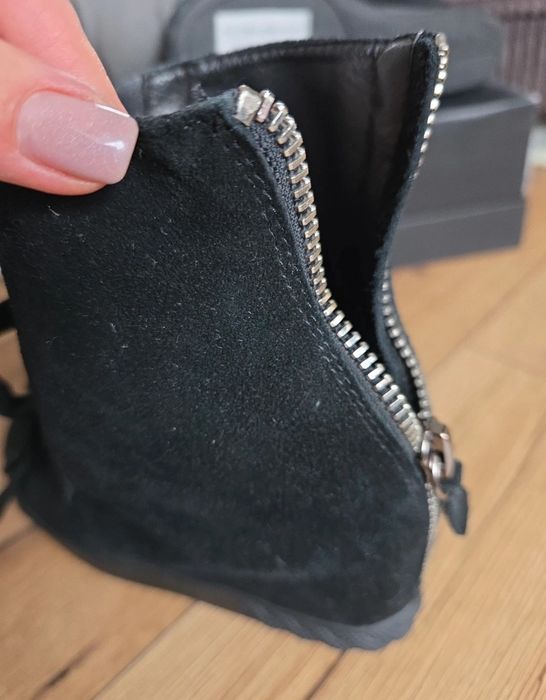Sneakersy Casadei nowe zamsz skóra 38
