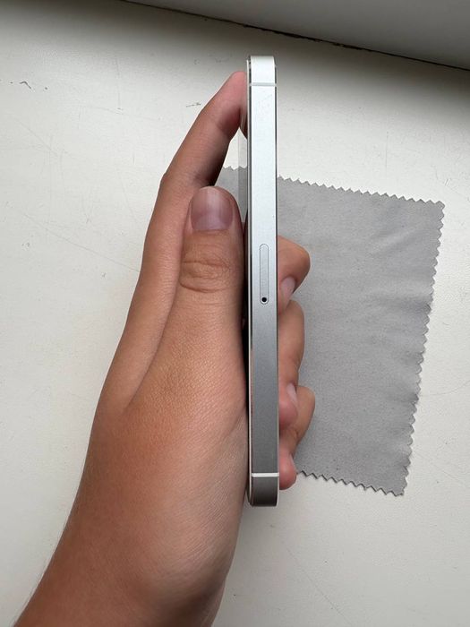 IPhone 5s в идеальном состоянии на 16gb
