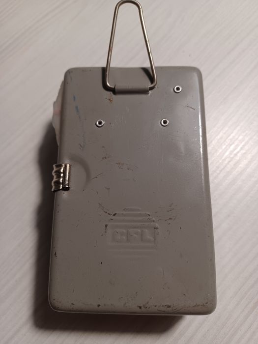 Latarka elektryczna ręczna 142K-LS 3 kolory 1976 r.