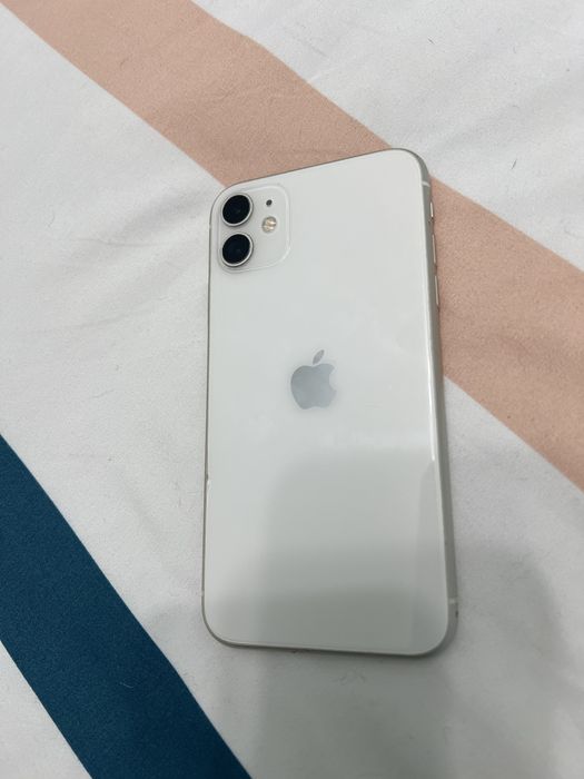 Iphone 11- 64GB- Desbloqueado