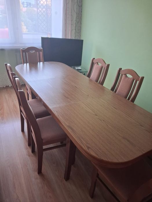 PROKOCIM -stół rozkładany i 6 krzeseł