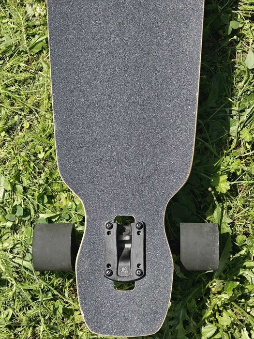 Landyachtz Battle Axe Paper Tiger - longboard