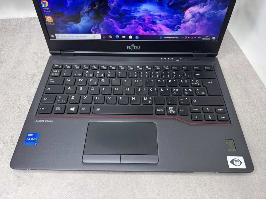Ноутбук Fujitsu LifeBook U7311/i5-1135G7/8GB/256GB/FHD IPS/13.3