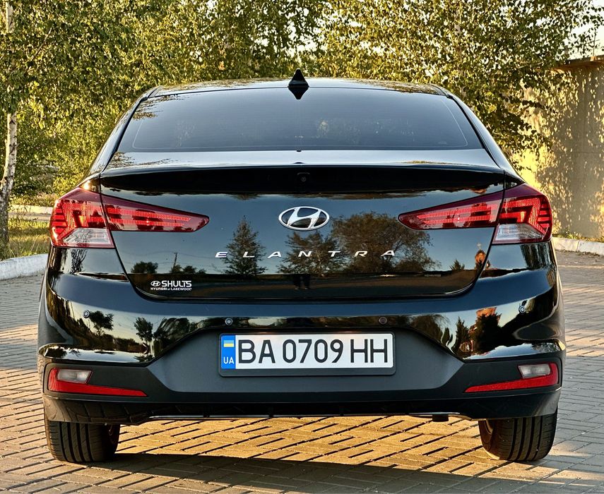 Зовсім НОВЕ АВТО ПРОБІГ 46 Тисяч Кілометрів!!! Hyundai Elantra 2.0