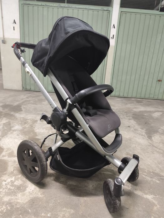 Carrinho bebê Quinny Buzz Xtra Grey