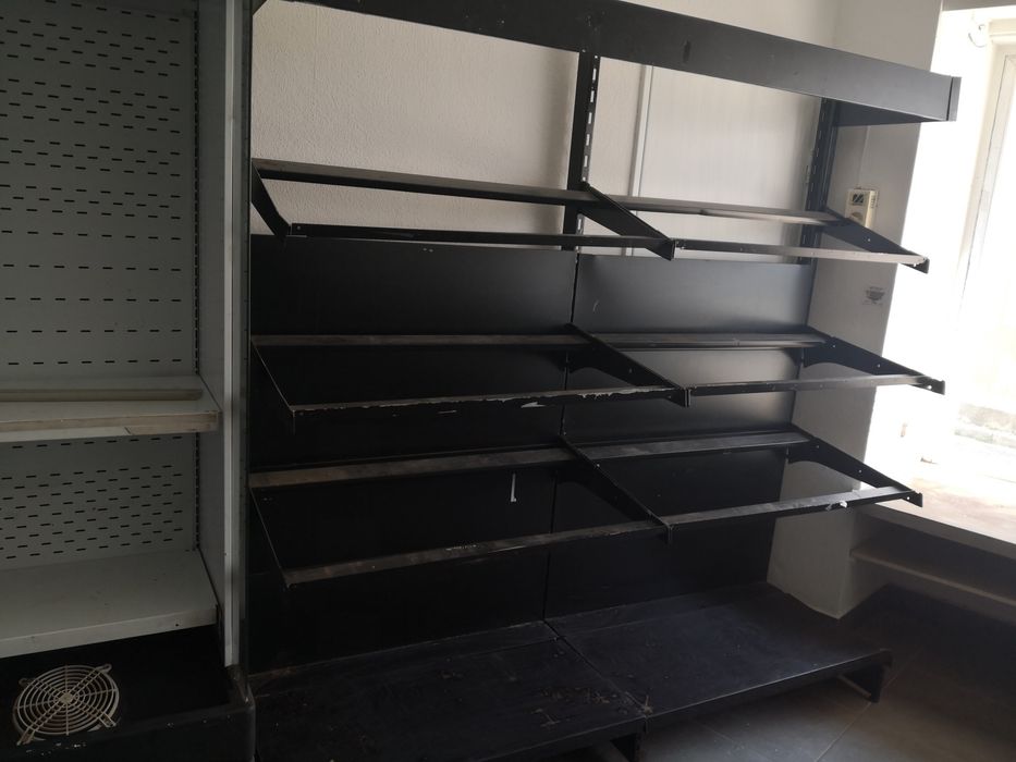 ***prateleiras loja***