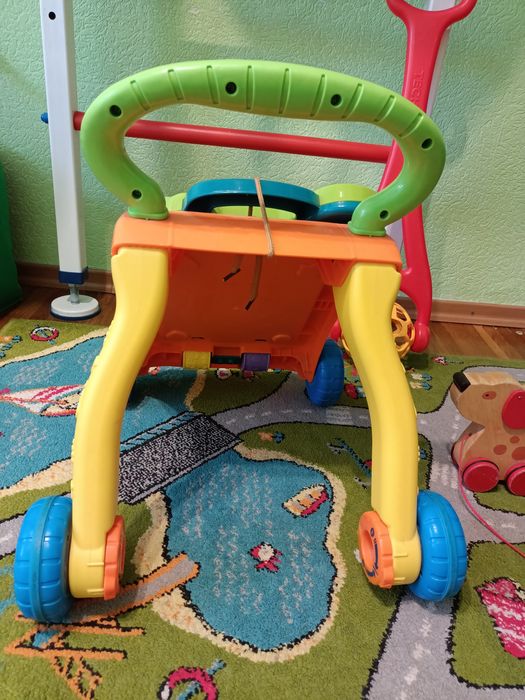 Лот іграшок , каталка goki  ,ходунки музичні  з ігровою панеллю Vtech