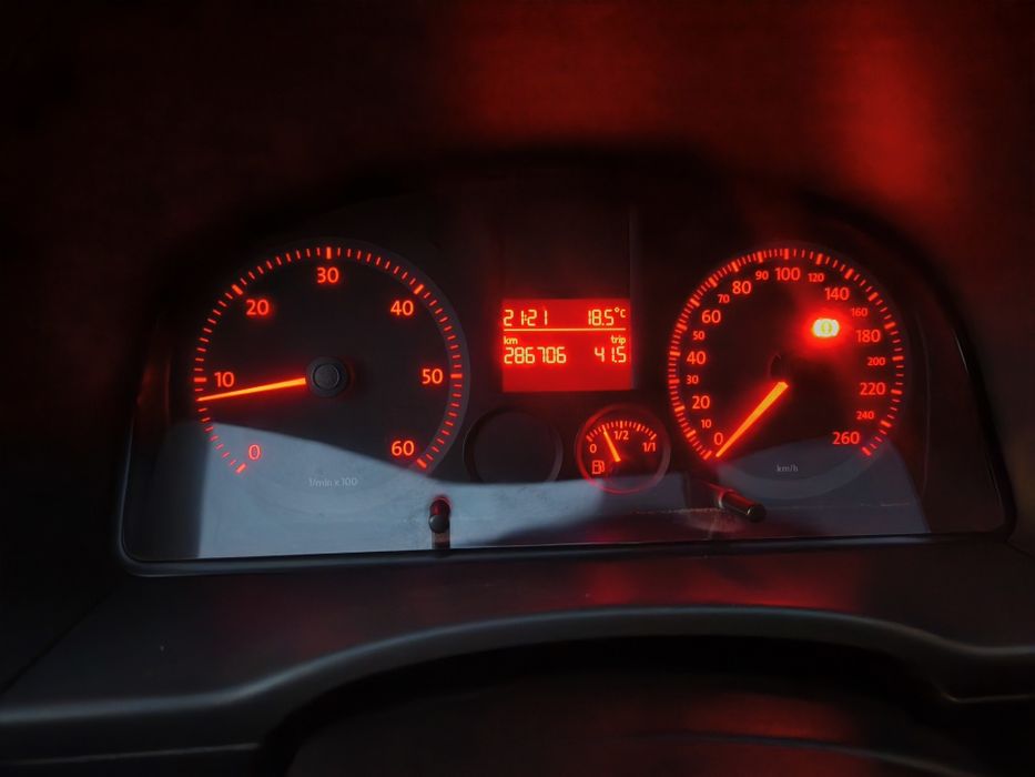 VW caddy maxi 1.9 TDI - IVA dedutível - Fibra fina