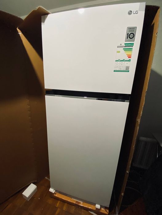 інверторний холодильник LG