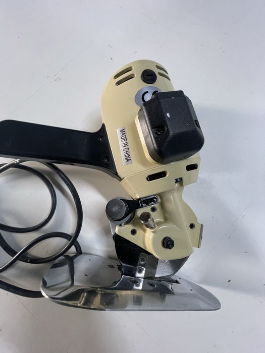 Tesoura eletrica DISON - T100