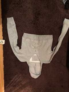 sweat cinzenta zara tamanho s com brilhantes