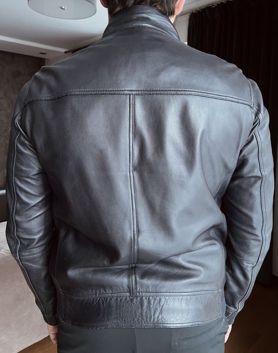 Шкіряна куртка Massimo Dutti